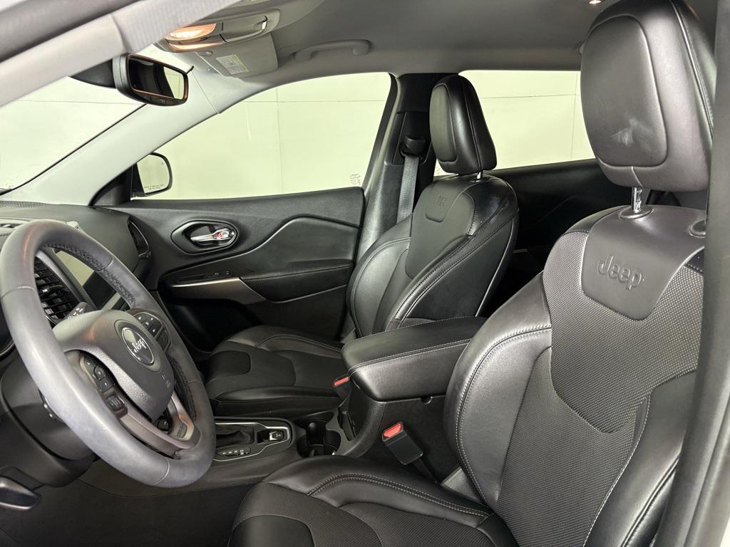 used 2022 Jeep Cherokee car, priced at $19,900