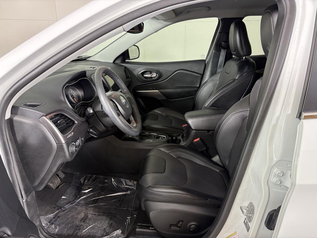 used 2022 Jeep Cherokee car, priced at $19,900