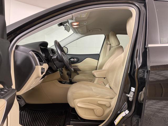 used 2019 Jeep Cherokee car, priced at $18,950