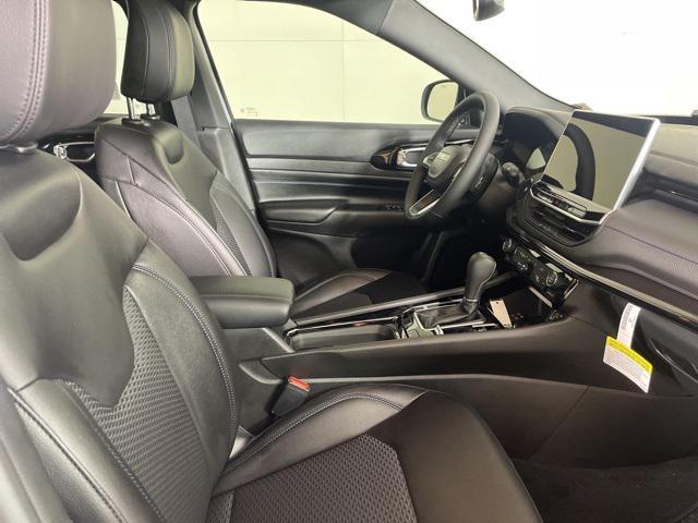 new 2026 Jeep Compass car, priced at $39,900