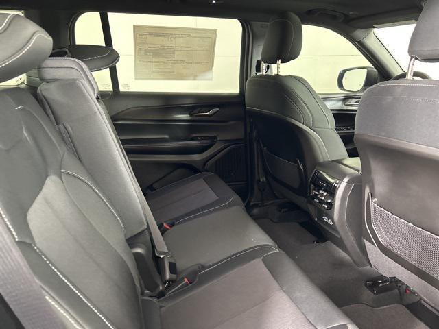 new 2025 Jeep Grand Cherokee L car, priced at $36,900
