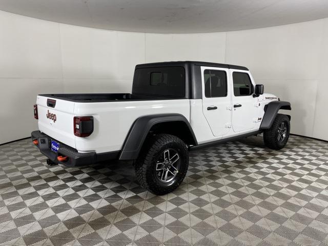 new 2024 Jeep Gladiator car, priced at $58,114