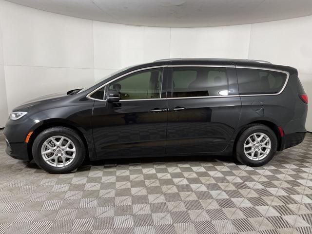 used 2021 Chrysler Pacifica car, priced at $17,500