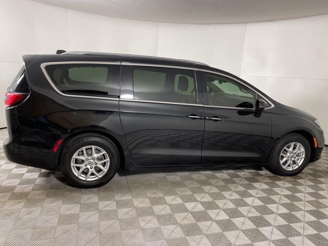 used 2021 Chrysler Pacifica car, priced at $17,500