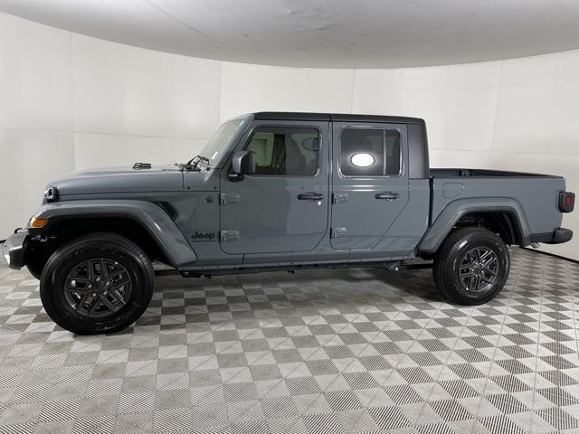 new 2024 Jeep Gladiator car, priced at $43,760