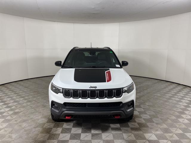 new 2025 Jeep Compass car, priced at $36,965