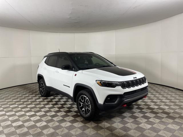 new 2025 Jeep Compass car, priced at $36,965