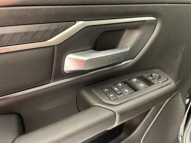 new 2025 Ram 1500 car, priced at $42,072