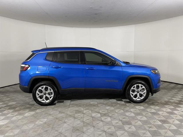 new 2025 Jeep Compass car, priced at $28,001