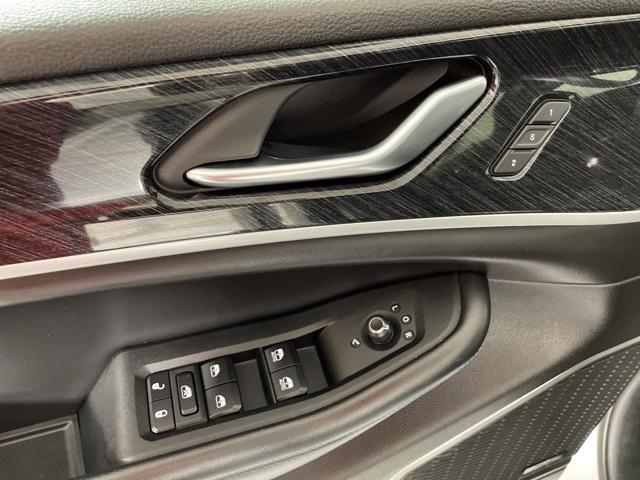 used 2022 Jeep Grand Cherokee 4xe car, priced at $32,900