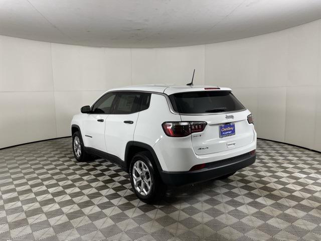 new 2025 Jeep Compass car, priced at $27,399