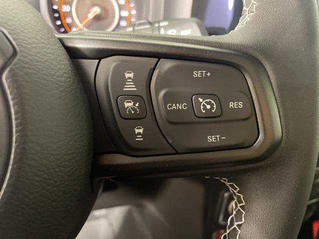 new 2025 Jeep Wrangler car, priced at $47,905