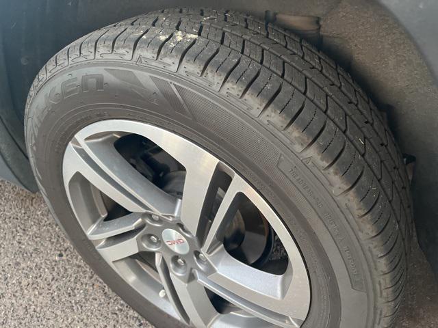 used 2021 GMC Terrain car, priced at $15,500