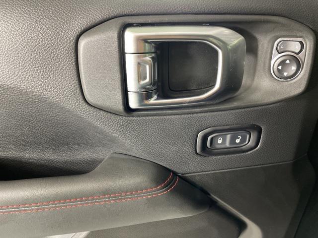 new 2025 Jeep Wrangler car, priced at $60,900