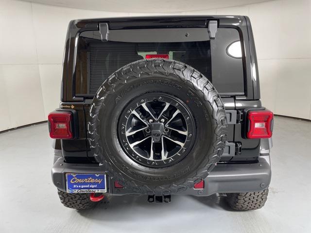 new 2025 Jeep Wrangler car, priced at $60,900