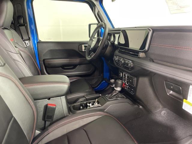 new 2025 Jeep Wrangler car, priced at $61,900