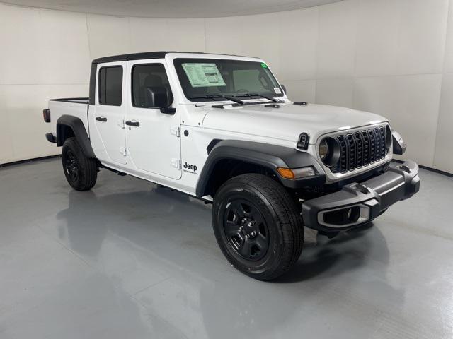 new 2025 Jeep Gladiator car, priced at $36,900