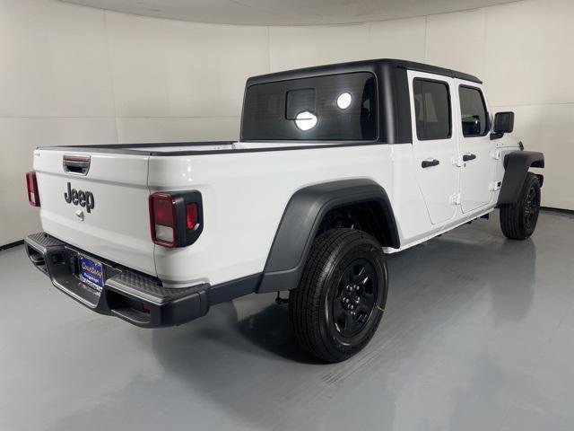 new 2025 Jeep Gladiator car, priced at $36,900
