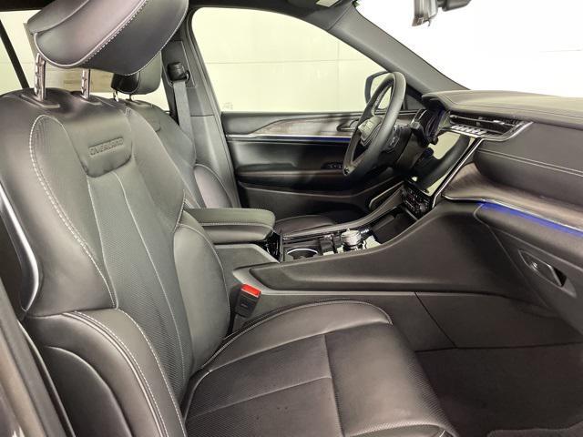 new 2025 Jeep Grand Cherokee car, priced at $57,900