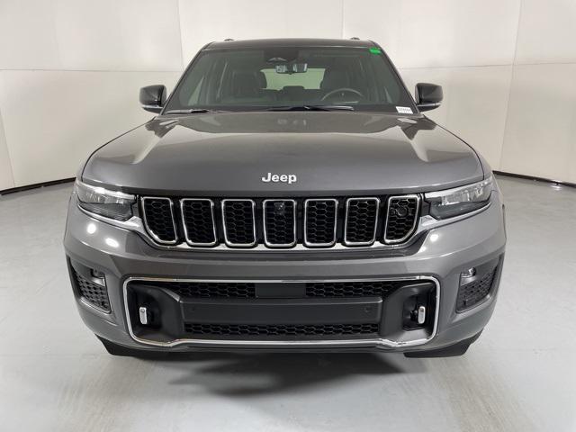 new 2025 Jeep Grand Cherokee car, priced at $57,900