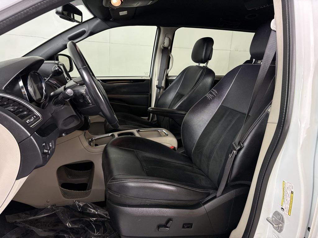 used 2018 Dodge Grand Caravan car, priced at $6,900