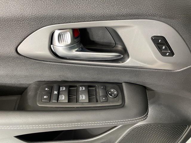 new 2026 Chrysler Pacifica car, priced at $34,655