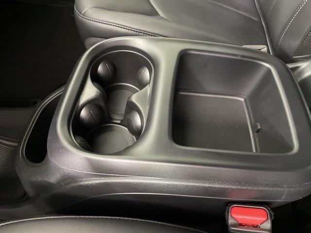 new 2025 Chrysler Pacifica car, priced at $37,945