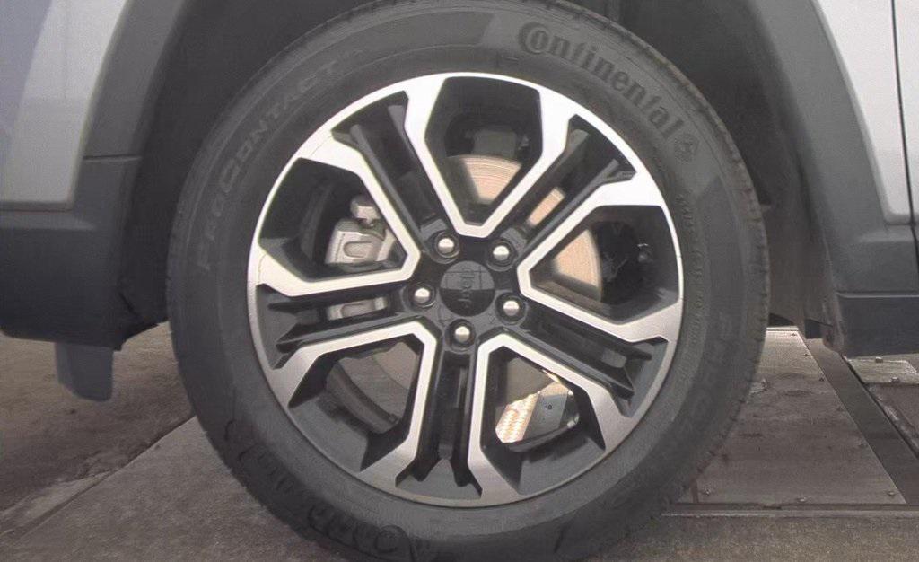 used 2022 Jeep Compass car, priced at $21,900