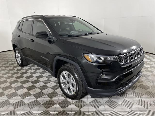 new 2025 Jeep Compass car, priced at $29,999