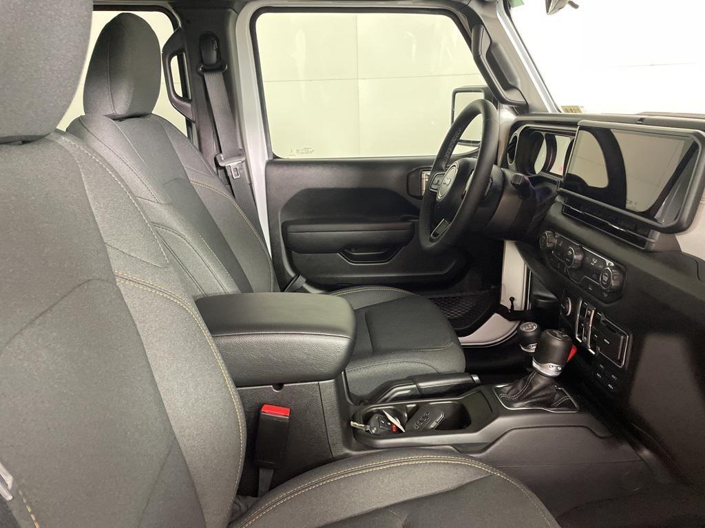 new 2025 Jeep Wrangler car, priced at $44,400