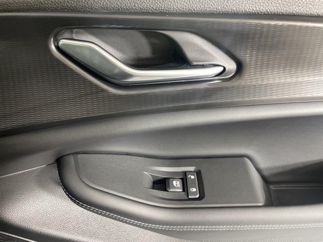 new 2025 Jeep Grand Cherokee car, priced at $38,870