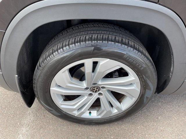 used 2022 Volkswagen Atlas car, priced at $24,900