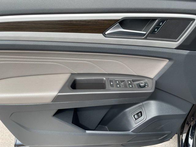 used 2022 Volkswagen Atlas car, priced at $24,900