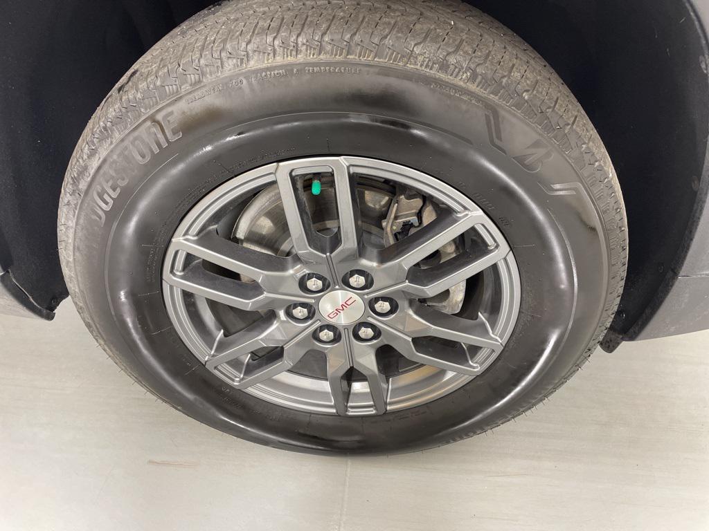 used 2025 GMC Acadia car, priced at $32,300