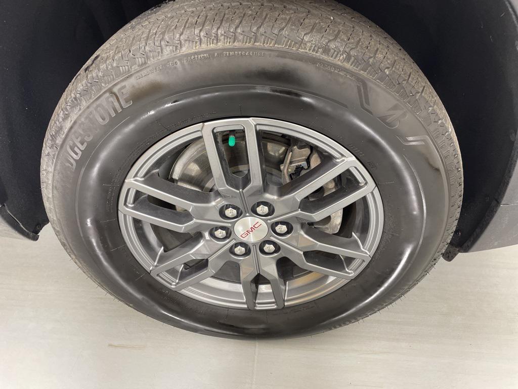 used 2025 GMC Acadia car, priced at $32,300