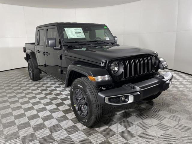 new 2024 Jeep Gladiator car, priced at $43,760