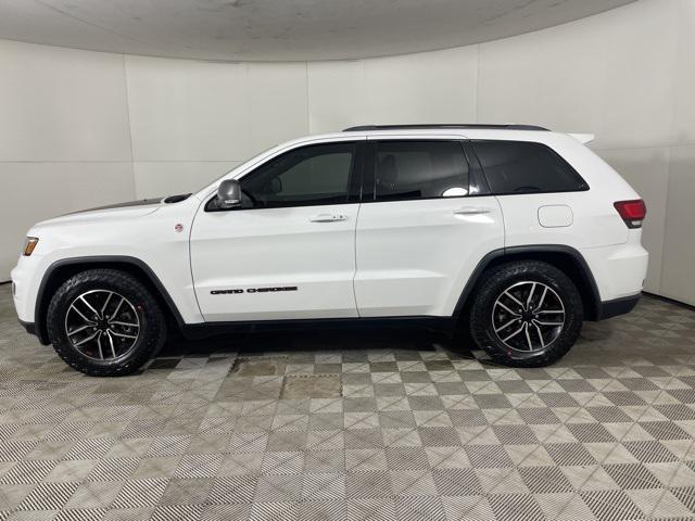 used 2020 Jeep Grand Cherokee car, priced at $29,900