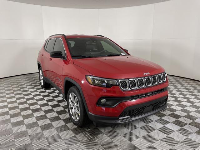 new 2023 Jeep Compass car, priced at $29,900