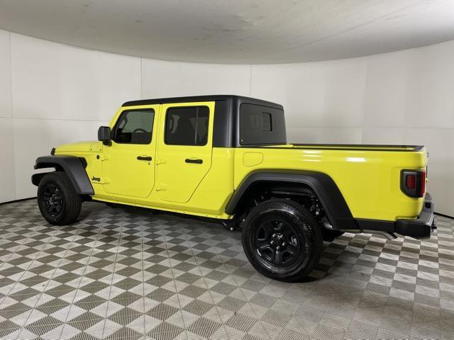 new 2024 Jeep Gladiator car, priced at $41,611