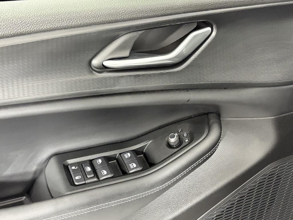 new 2025 Jeep Grand Cherokee L car, priced at $38,900