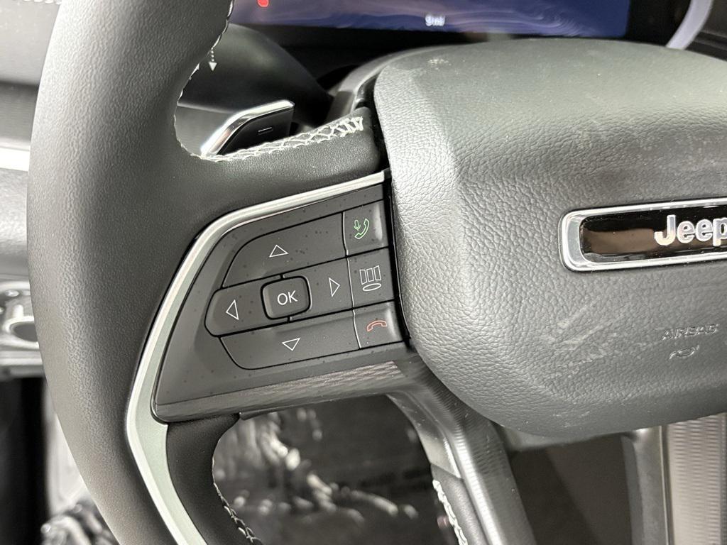 new 2025 Jeep Grand Cherokee L car, priced at $38,900