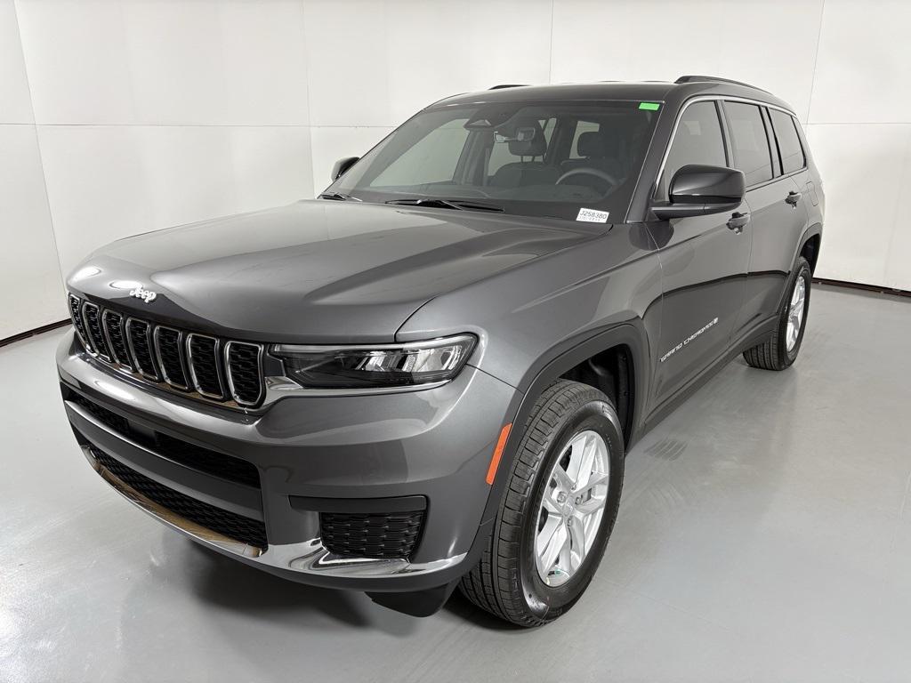 new 2025 Jeep Grand Cherokee L car, priced at $38,900