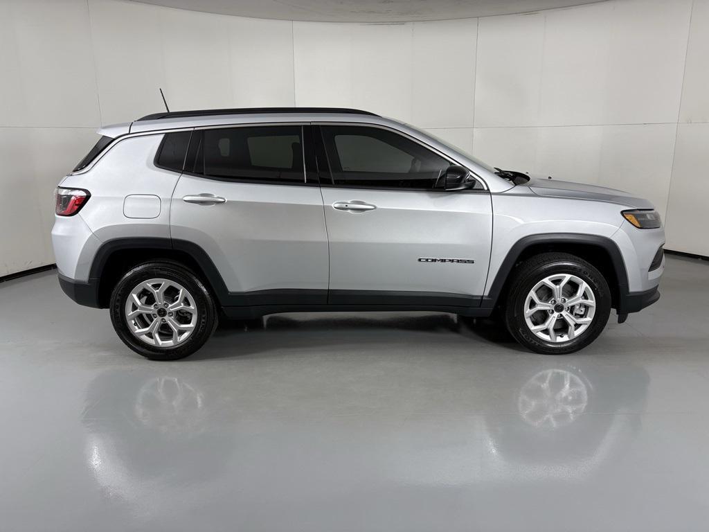new 2026 Jeep Compass car, priced at $28,900