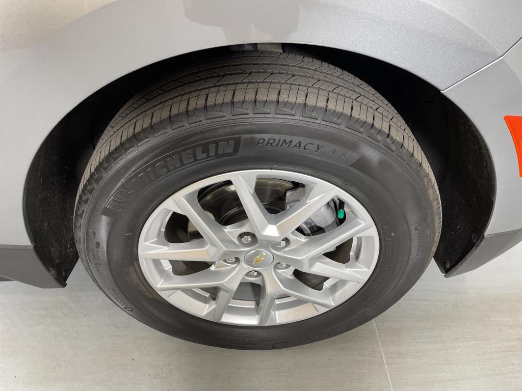 used 2024 Chevrolet Equinox car, priced at $19,600
