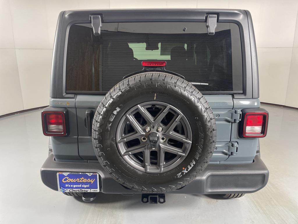 new 2025 Jeep Wrangler car, priced at $43,900