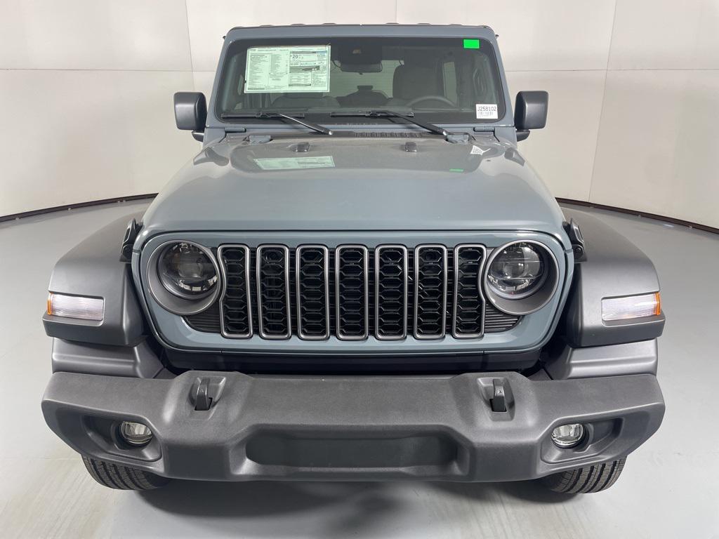 new 2025 Jeep Wrangler car, priced at $43,900