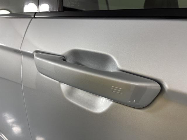 used 2023 Jeep Grand Cherokee L car, priced at $32,000
