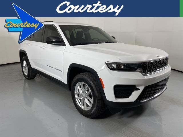 new 2025 Jeep Grand Cherokee car, priced at $33,900