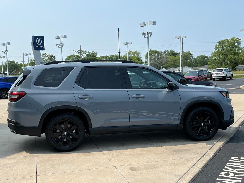 used 2025 Honda Pilot car, priced at $53,114