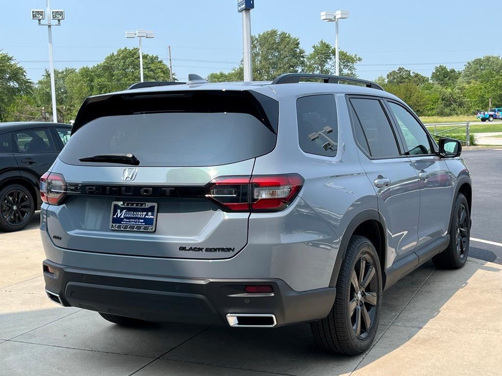 used 2025 Honda Pilot car, priced at $53,114
